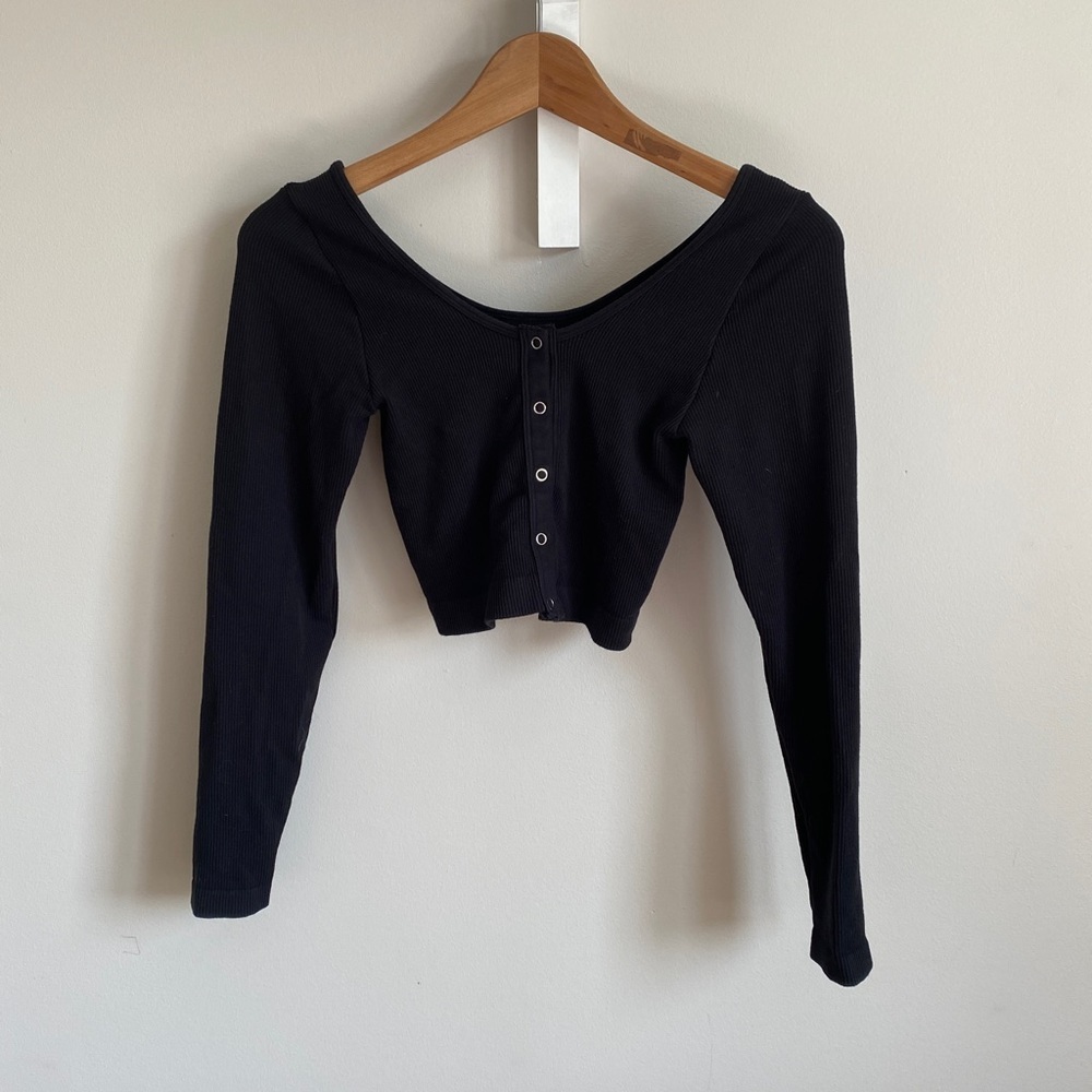 Mini-button Ribbed Cropped Cardigan